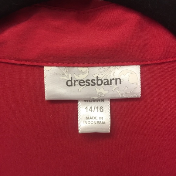 Beautiful Dress Barn Button up Top - Picture 4 of 5